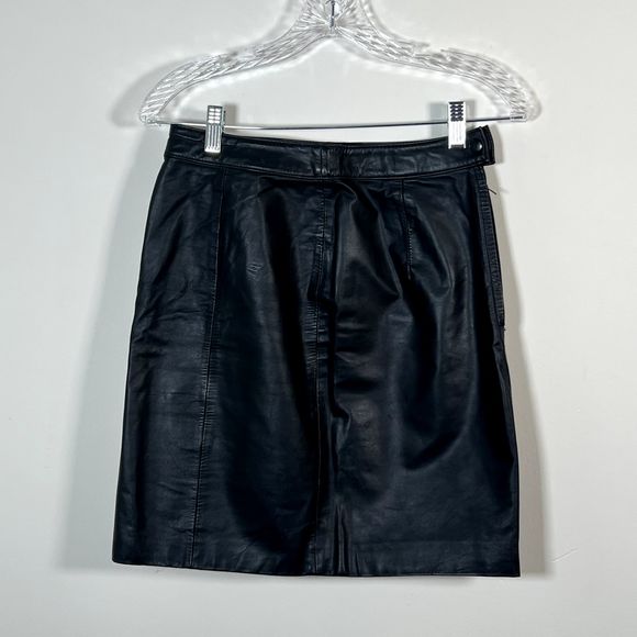 Byrnes & Baker Womens Size 8 Vintage Leather Mini Skirt Grunge Witchy - Picture 2 of 6